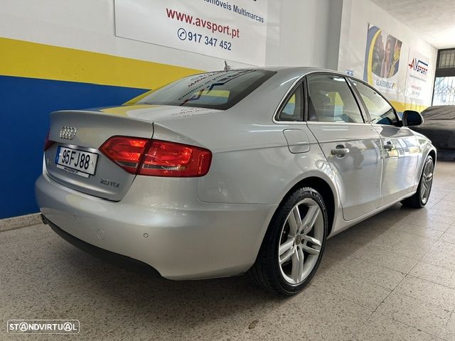 Audi A4 2.0 TDI S-line - 3