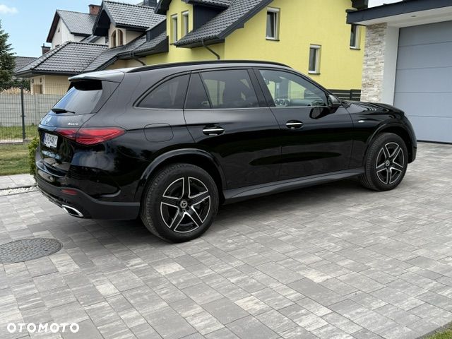Mercedes-Benz GLC 300 de 4-Matic AMG Line - 8