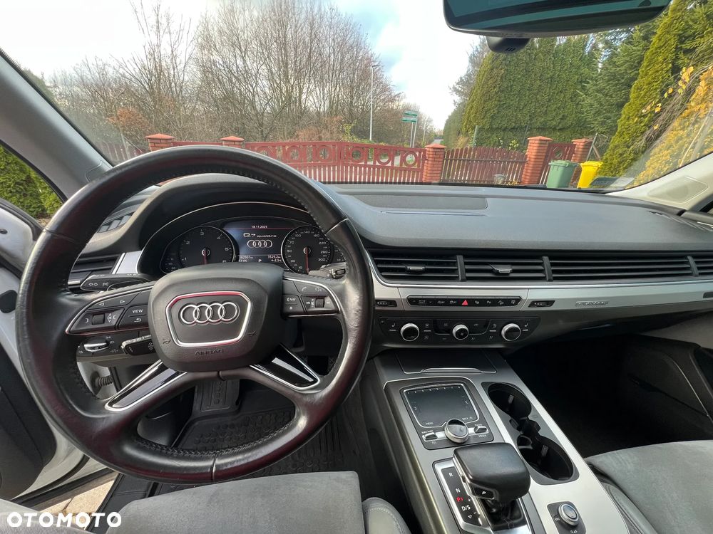 Audi Q7 - 10