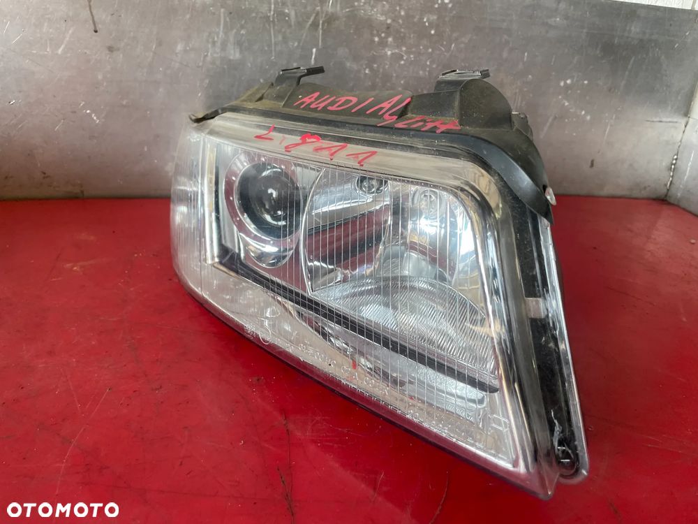 LAMPA PRZEDNIA PRZÓD PRAWA AUDI A4 LIFT - 5