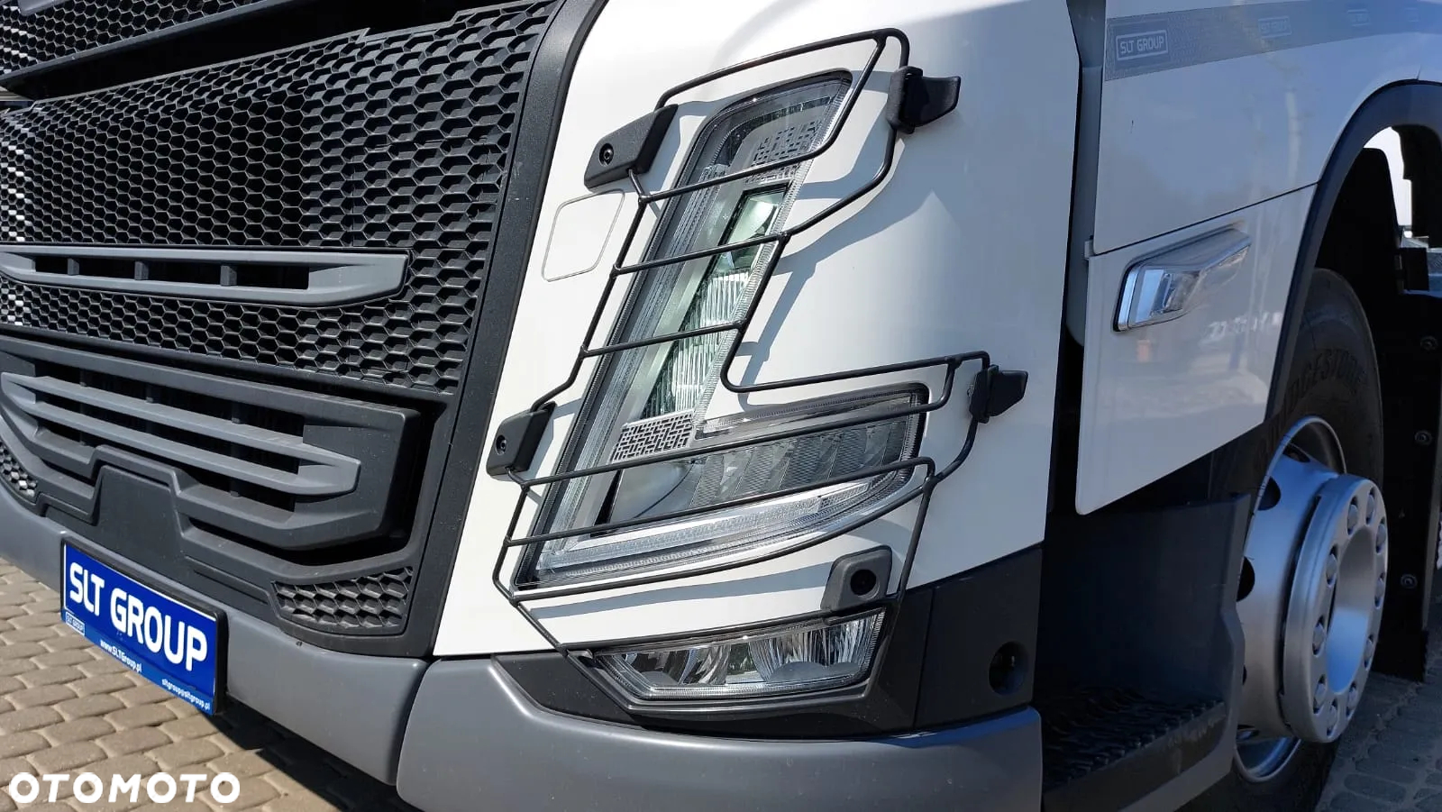 Volvo FM 460 6x4 - 12
