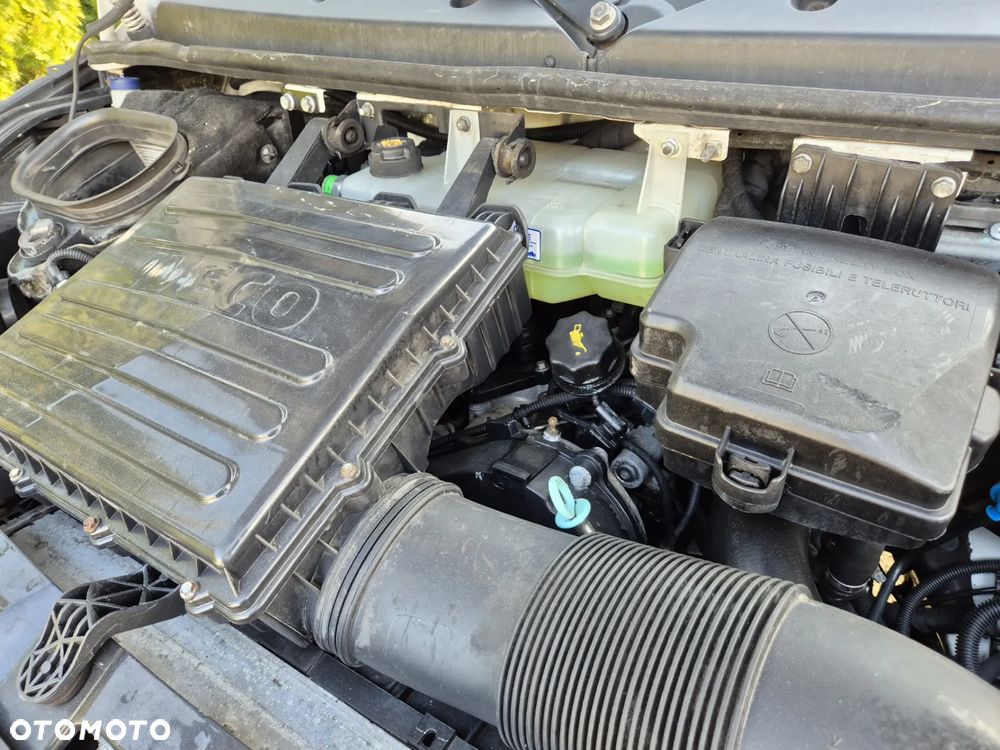 Iveco 35C13 - 16