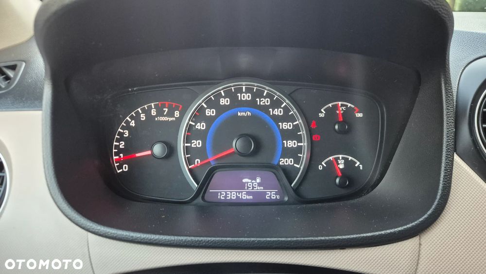 Hyundai i10 - 8
