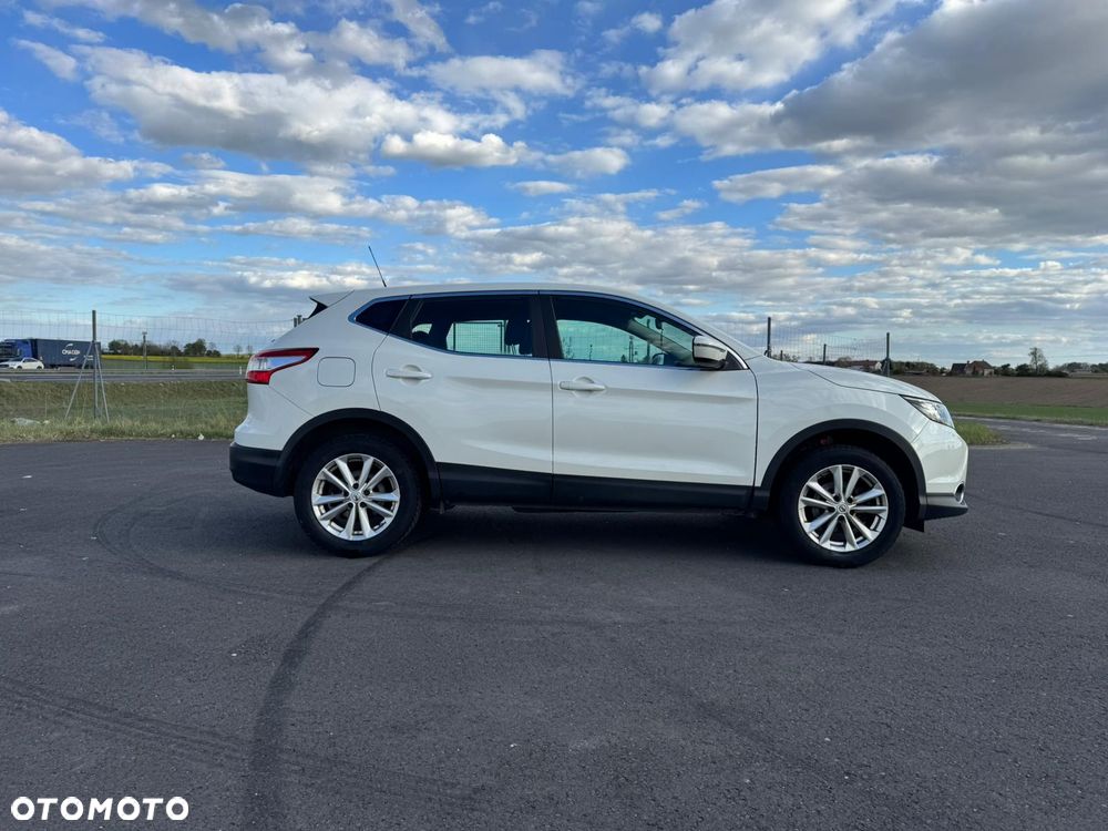 Nissan Qashqai 1.2 DIG-T Acenta - 4