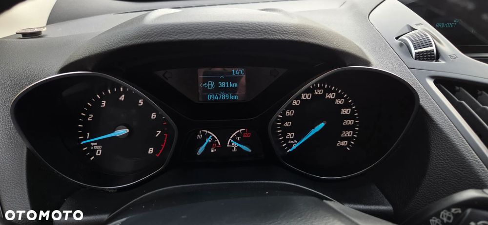 Ford Kuga 1.5 EcoBoost 2x4 Titanium - 26