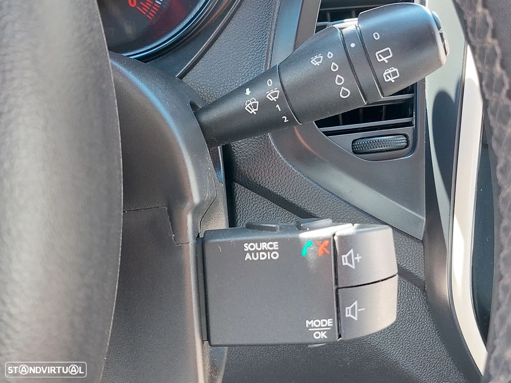 Renault Captur 1.5 dCi EDC - 20