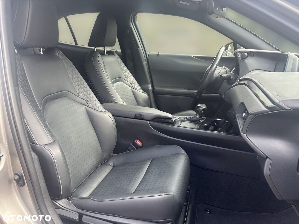 Lexus UX 200 GPF F Impression 2WD - 14