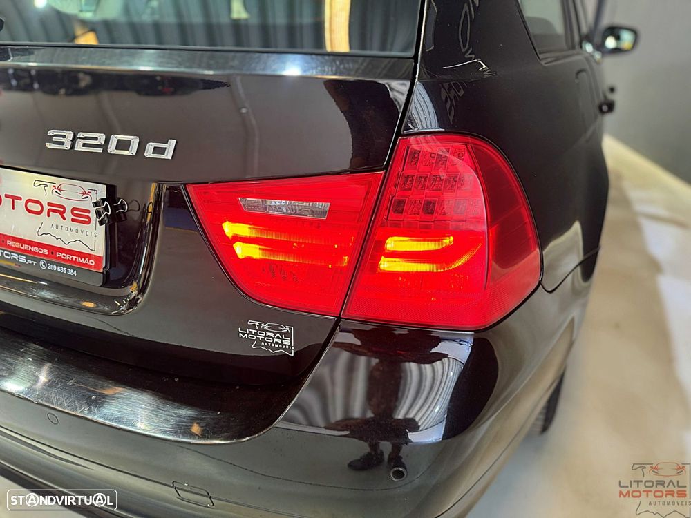 BMW 320 d Navigation - 12