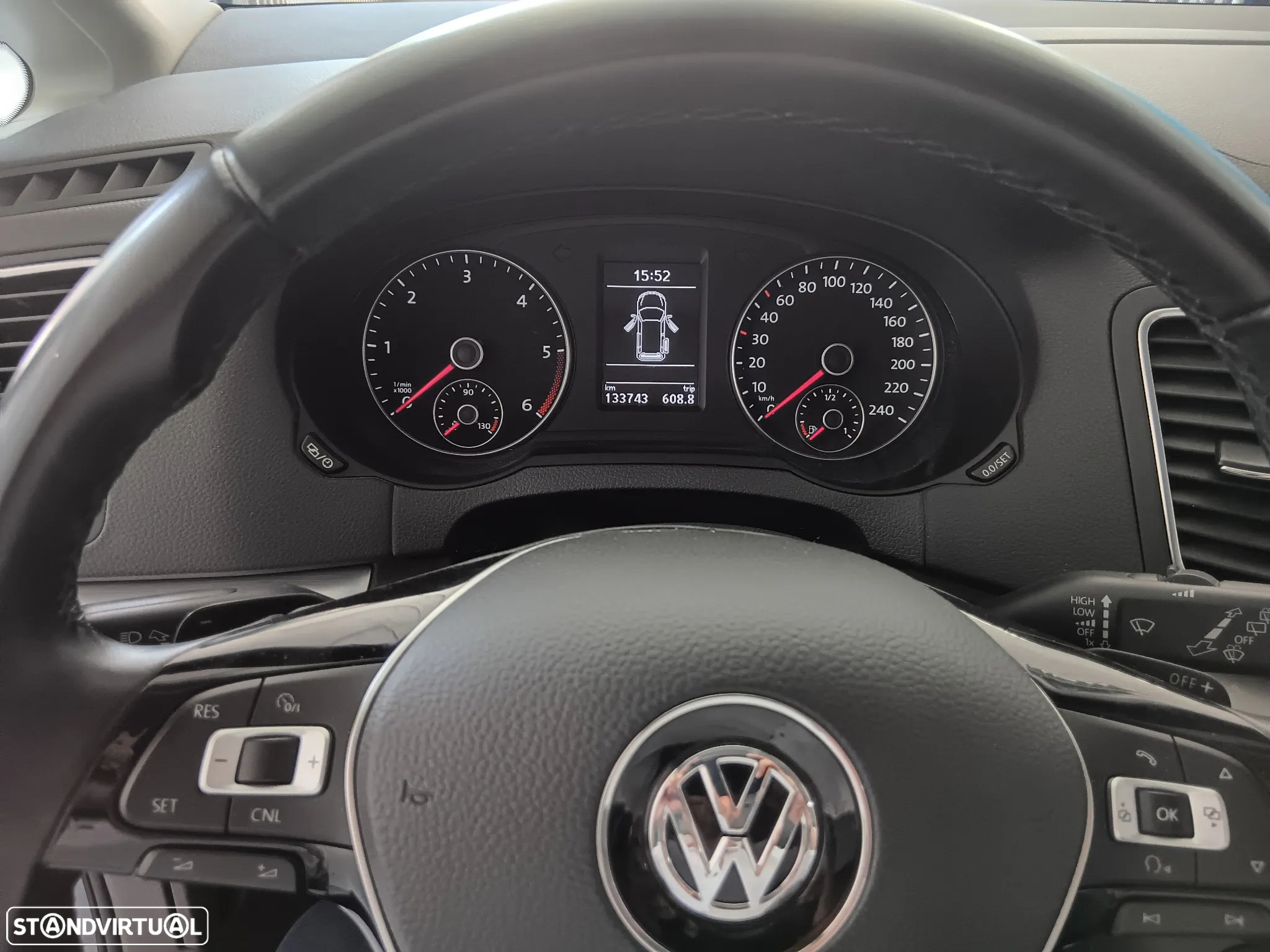 VW Sharan 2.0 TDI Confortline DSG - 12