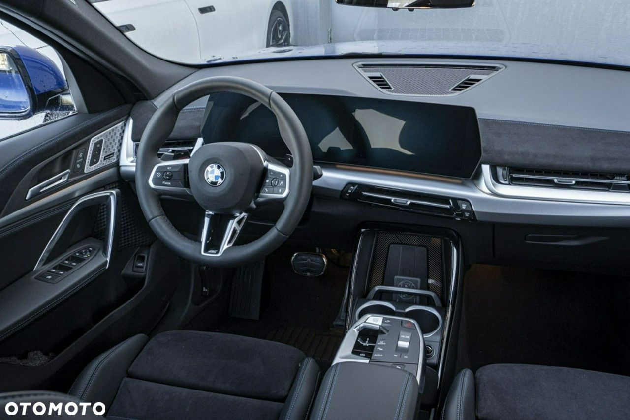 BMW X2 - 18
