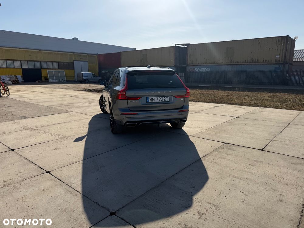 Volvo XC 60 T8 Plug-In Hybrid AWD R-Design - 11