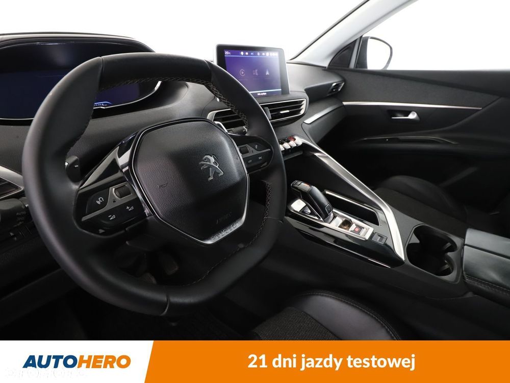 Peugeot 3008 - 11