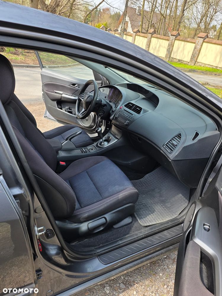 Honda Civic 1.4 Base / S - 10