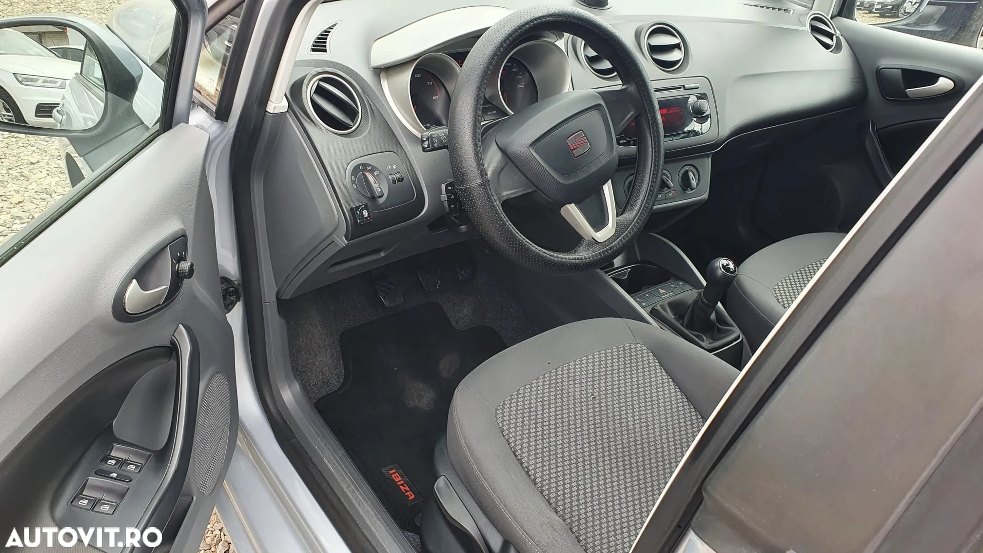 Seat Ibiza 1.4 16V Stylance - 6