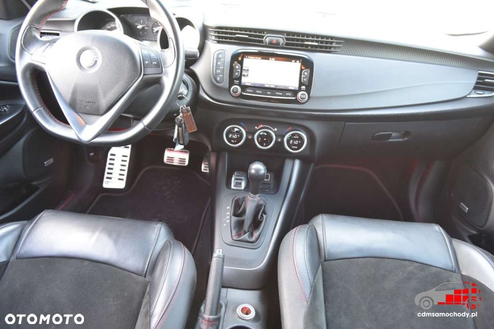 Alfa Romeo Giulietta - 24