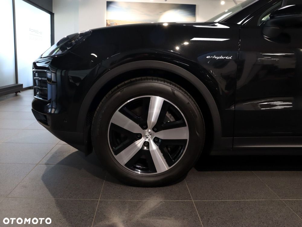 Porsche Cayenne E-Hybrid PHEV - 11