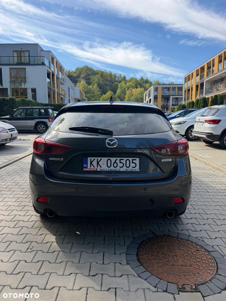 Mazda 3 - 7