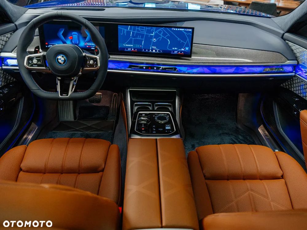BMW Seria 7 M760e PHEV xDrive sport - 9