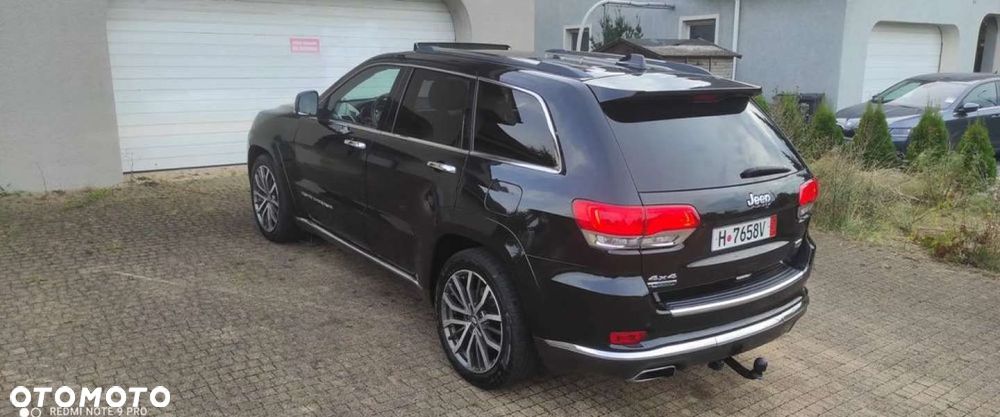 Jeep Grand Cherokee - 19