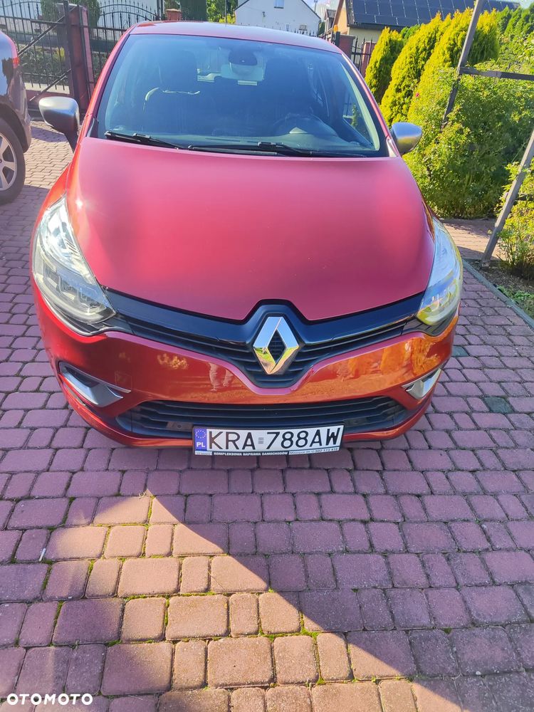 Renault Clio - 5