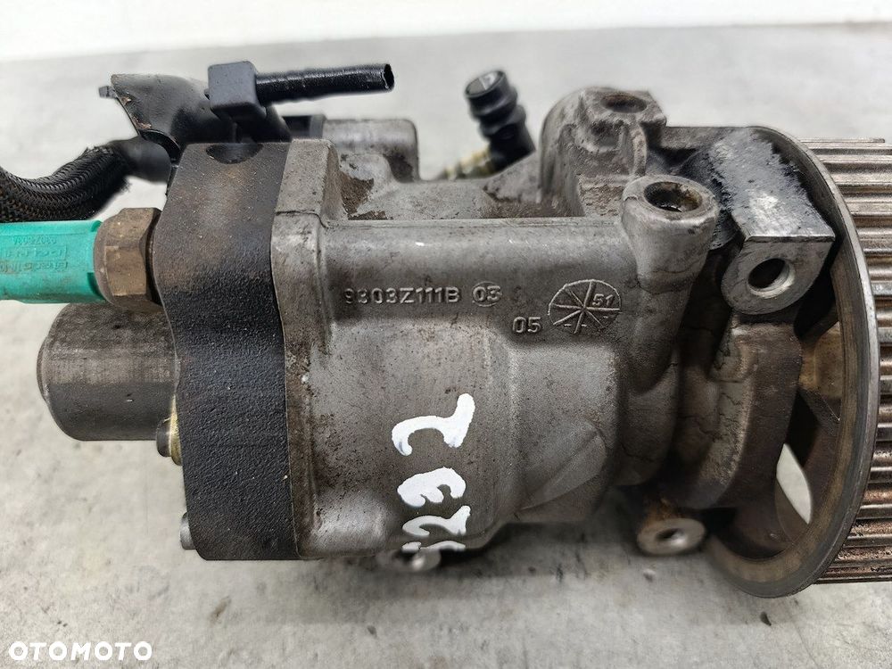 POMPA WTRYSKOWA RENAULT CLIO III 8200423059-A  8200057225 DELPHI - 4