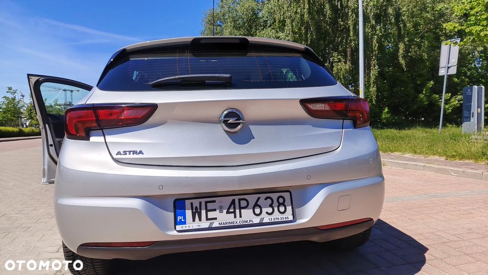 Opel Astra 1.2 T Edition S&S - 4