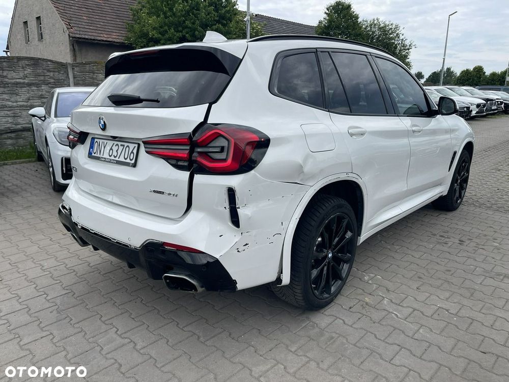 BMW X3 xDrive30i M Sport Edition - 3