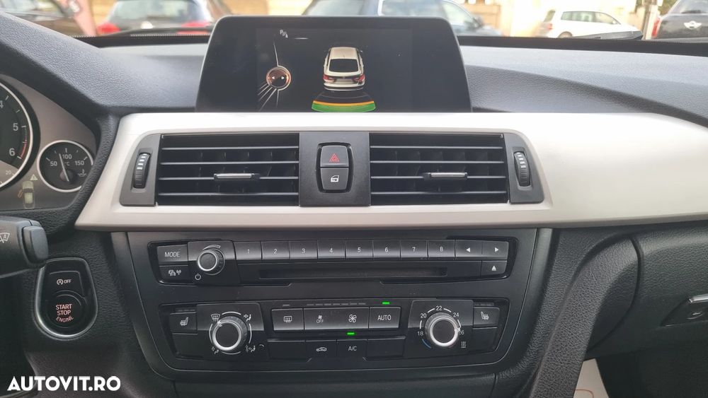 BMW Seria 3 318d - 26