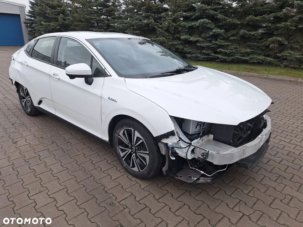 Honda Clarity - 1