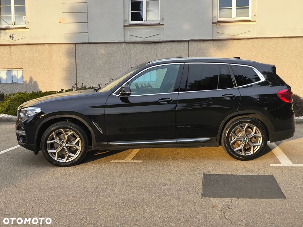 BMW X3 xDrive30i Luxury Line - 4