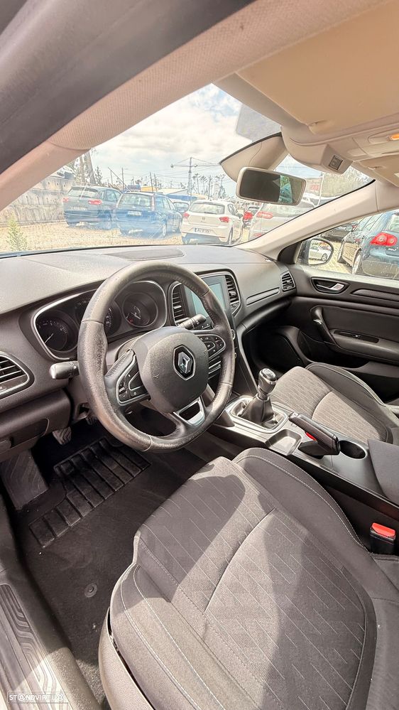 Renault Mégane Sport Tourer 1.5 Blue dCi Limited - 11
