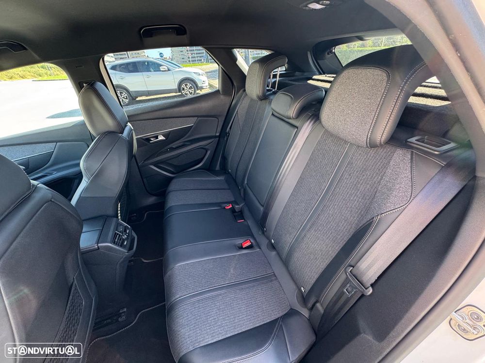 Peugeot 3008 1.2 PureTech GT Line EAT8 - 10