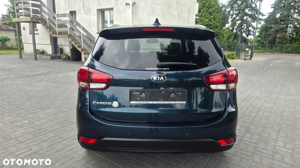 Kia Carens 1.6 GDI Dream Team Edition - 4