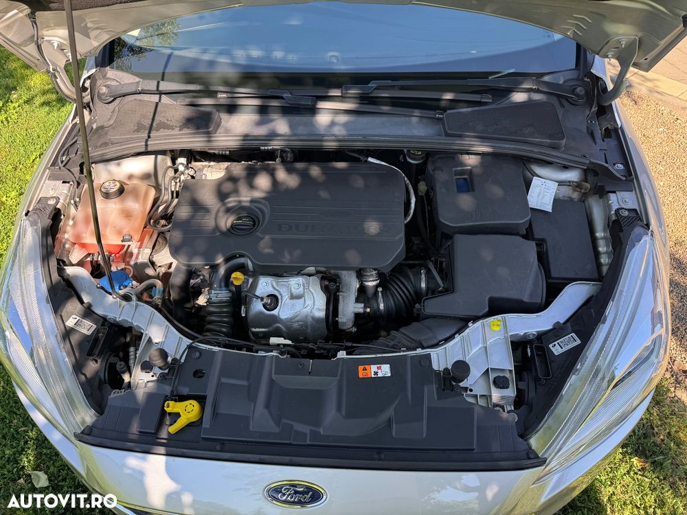 Ford Focus 1.5 TDCi Trend - 14