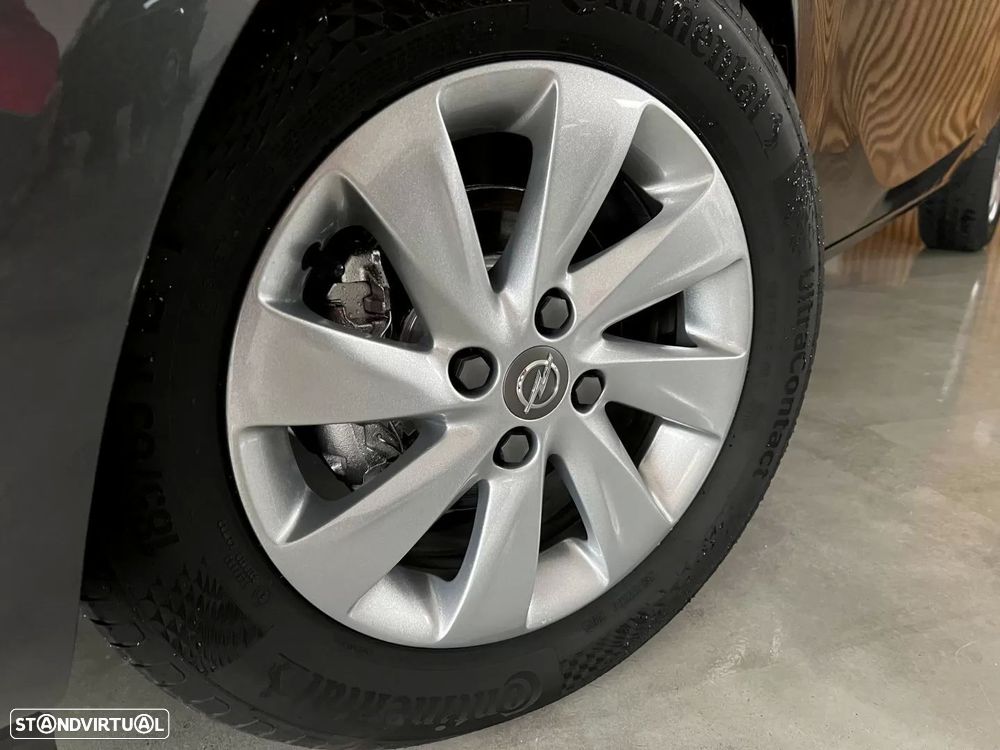 Opel Corsa 1.4 120 Anos - 12