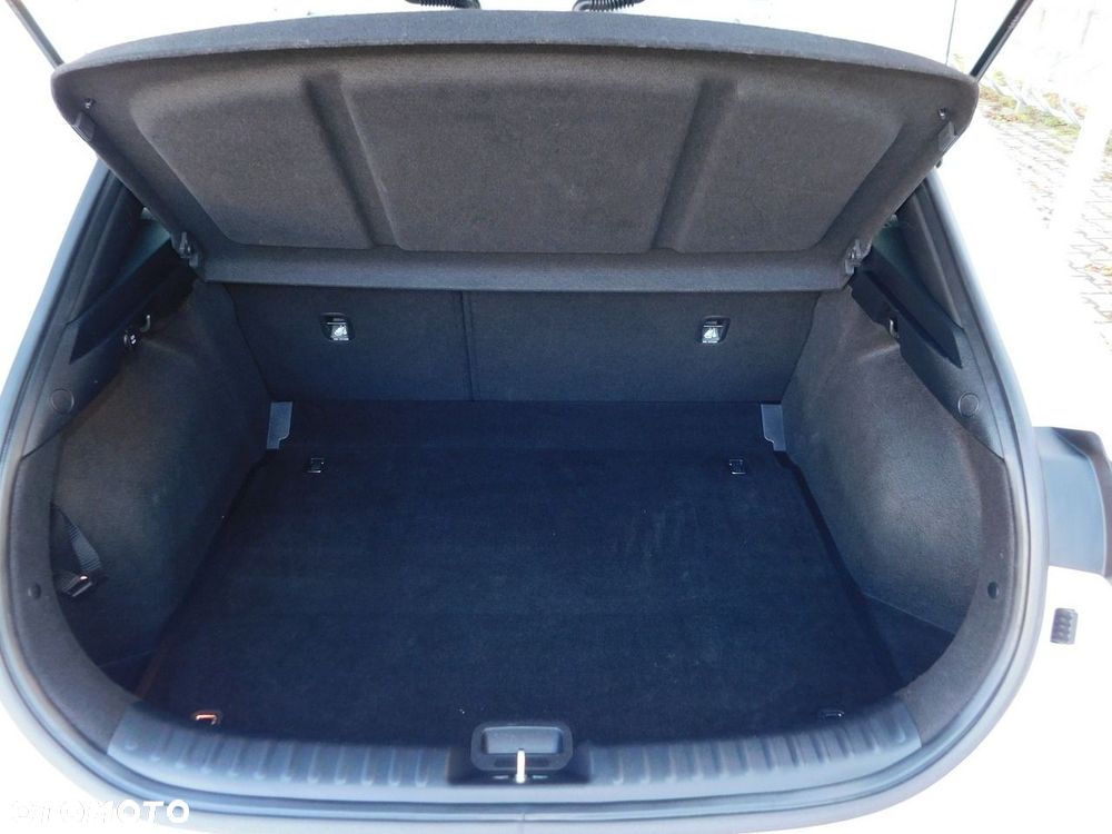 Kia XCeed 1.6 CRDi SCR L Business Line DCT - 15
