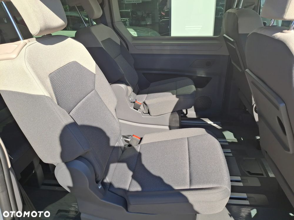 Volkswagen Multivan 2.0 TDI L2 Family DSG - 19