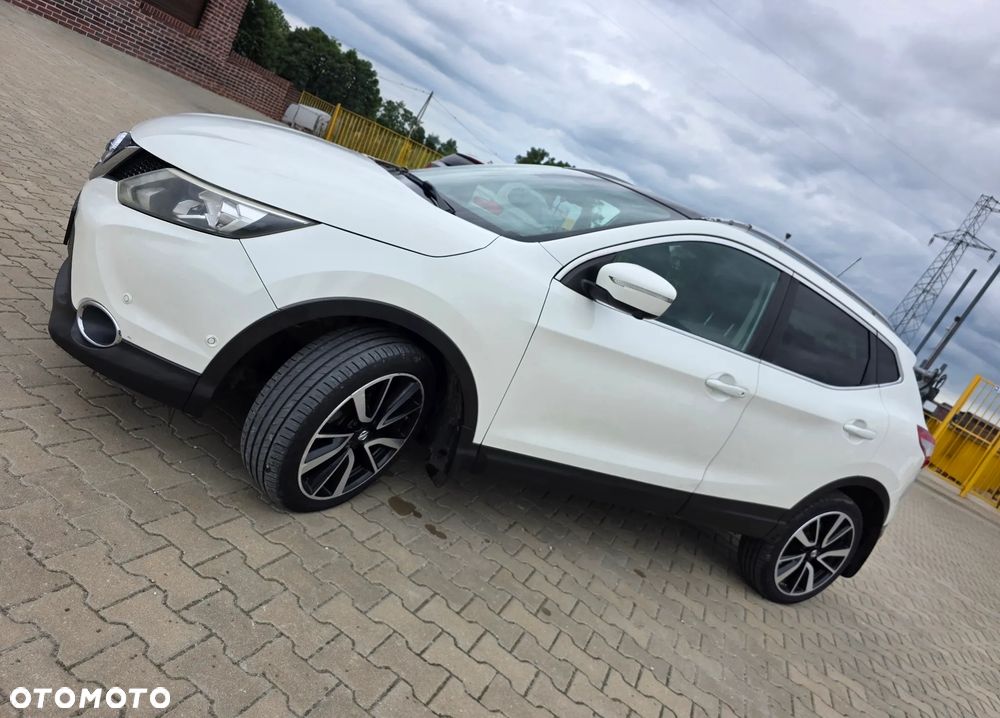 Nissan Qashqai 1.6 DCi Tekna Xtronic - 5