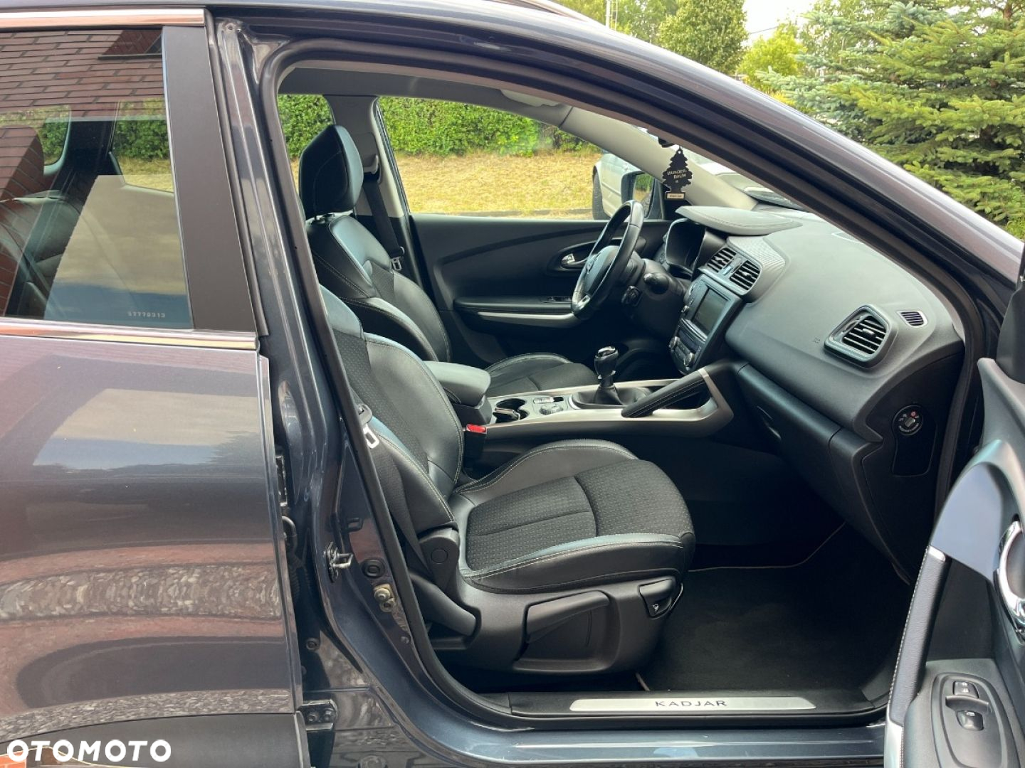 Renault Kadjar 1.6 dCi Energy Intens 4x4 - 24