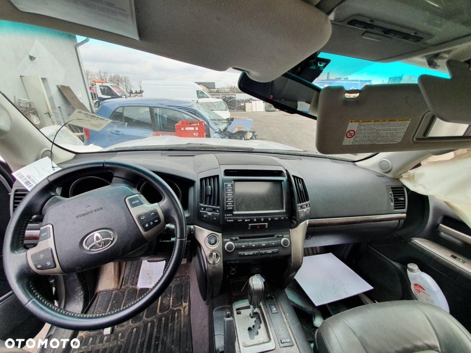 DESKA KOKPIT TOYOTA LAND CRUISER 200 PASY AIRBAG - 1