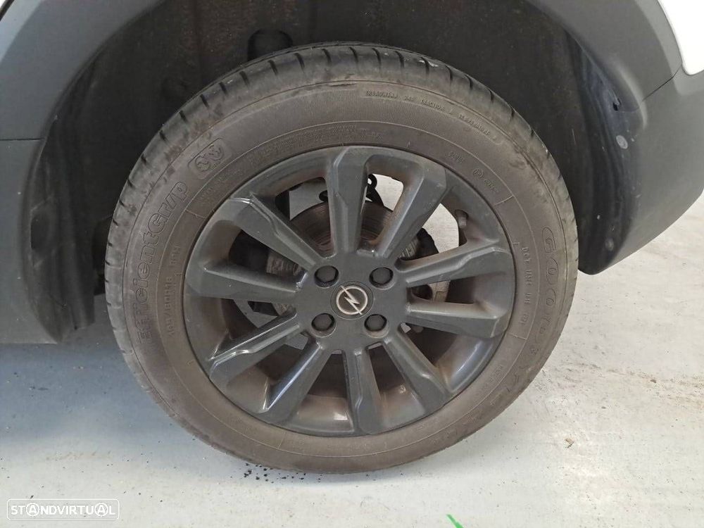 Opel Crossland X - 10