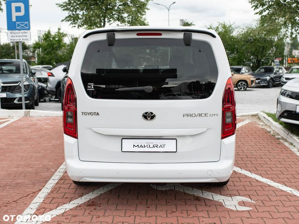 Toyota Proace City Verso Long 1.5 D-4D Business - 9