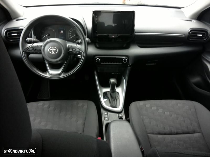 Toyota Yaris - 13