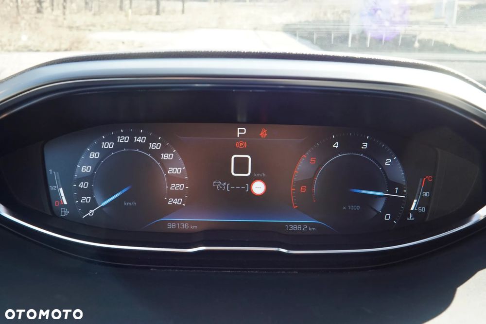Peugeot 5008 2.0 BlueHDi GT S&S EAT8 - 17