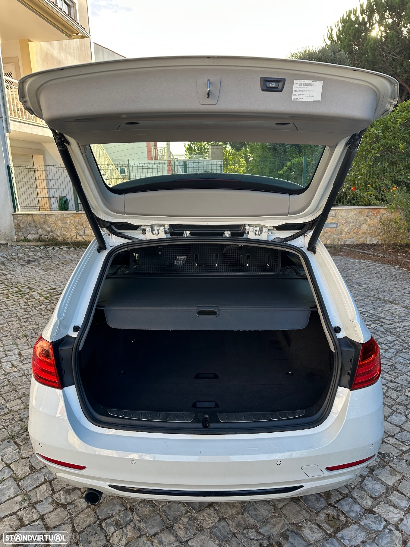 BMW 318 d Touring Auto Line Sport - 8