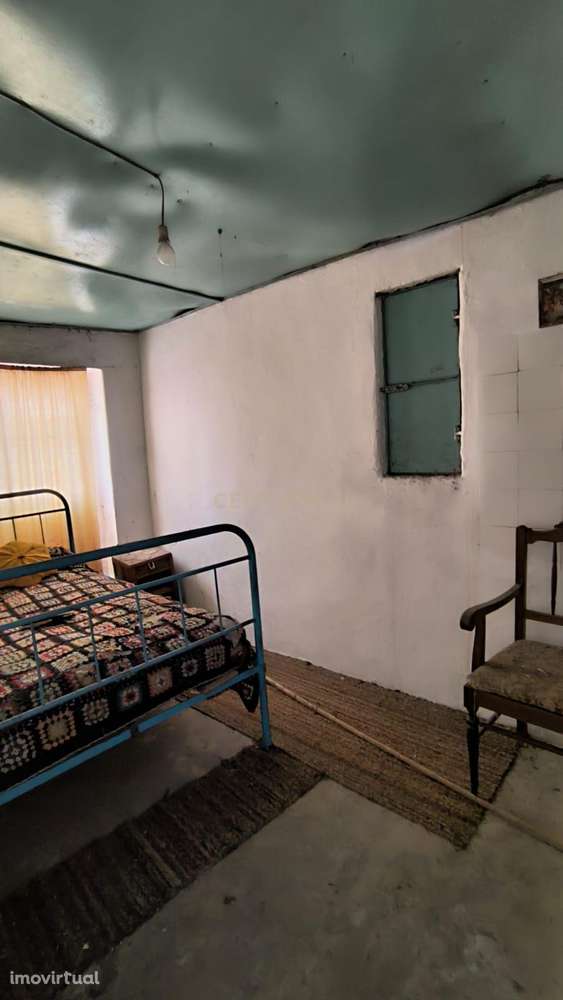 MORADIA T2 - Grande imagem: 5/13