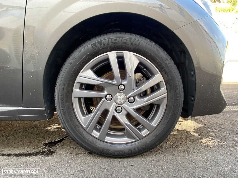 Peugeot 208 1.5 BlueHDi Active Pack - 19