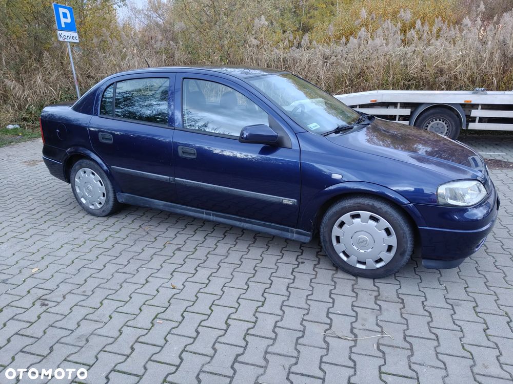 Opel Astra - 3