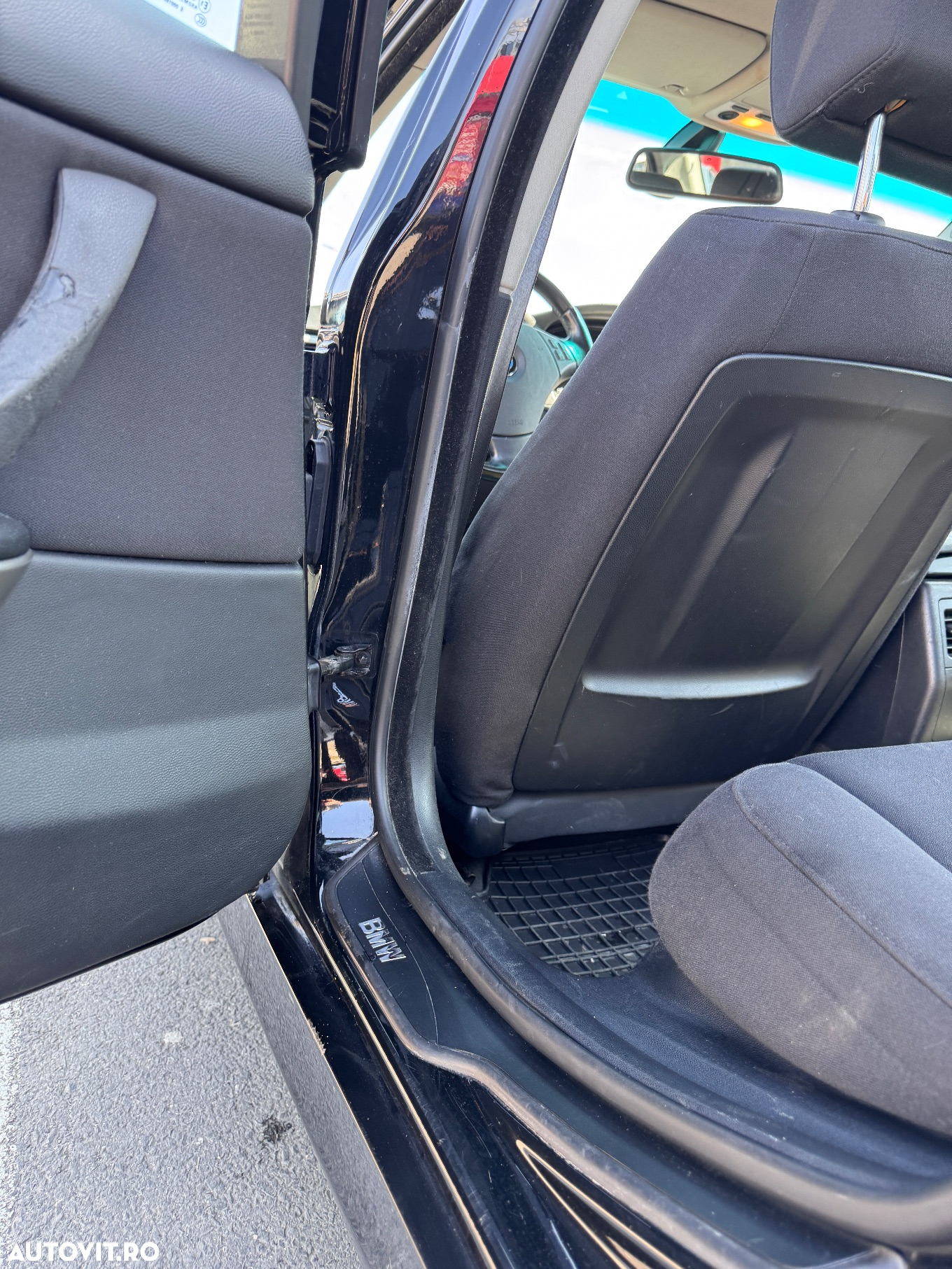 BMW Seria 3 320d - 14