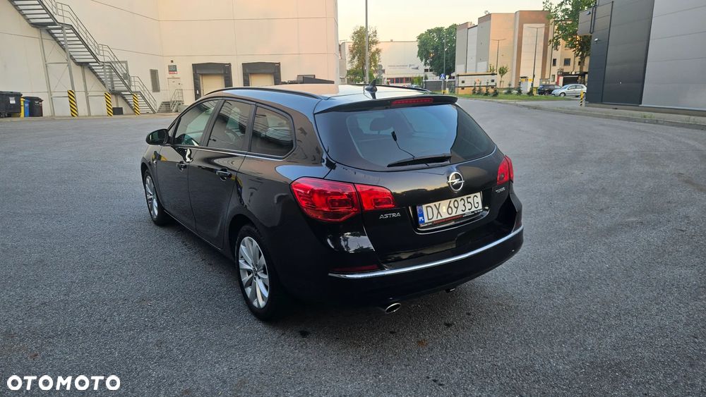 Opel Astra 1.4 Turbo Automatik 150 Jahre - 16